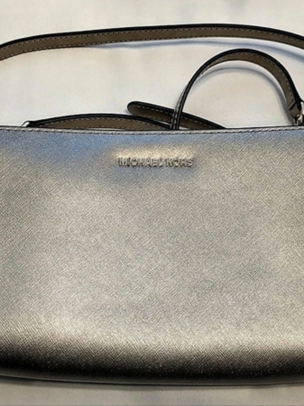 Michael Kors Jet Set Medium Saffiano Leather 2-in-1 Convertible Crossbody Bag